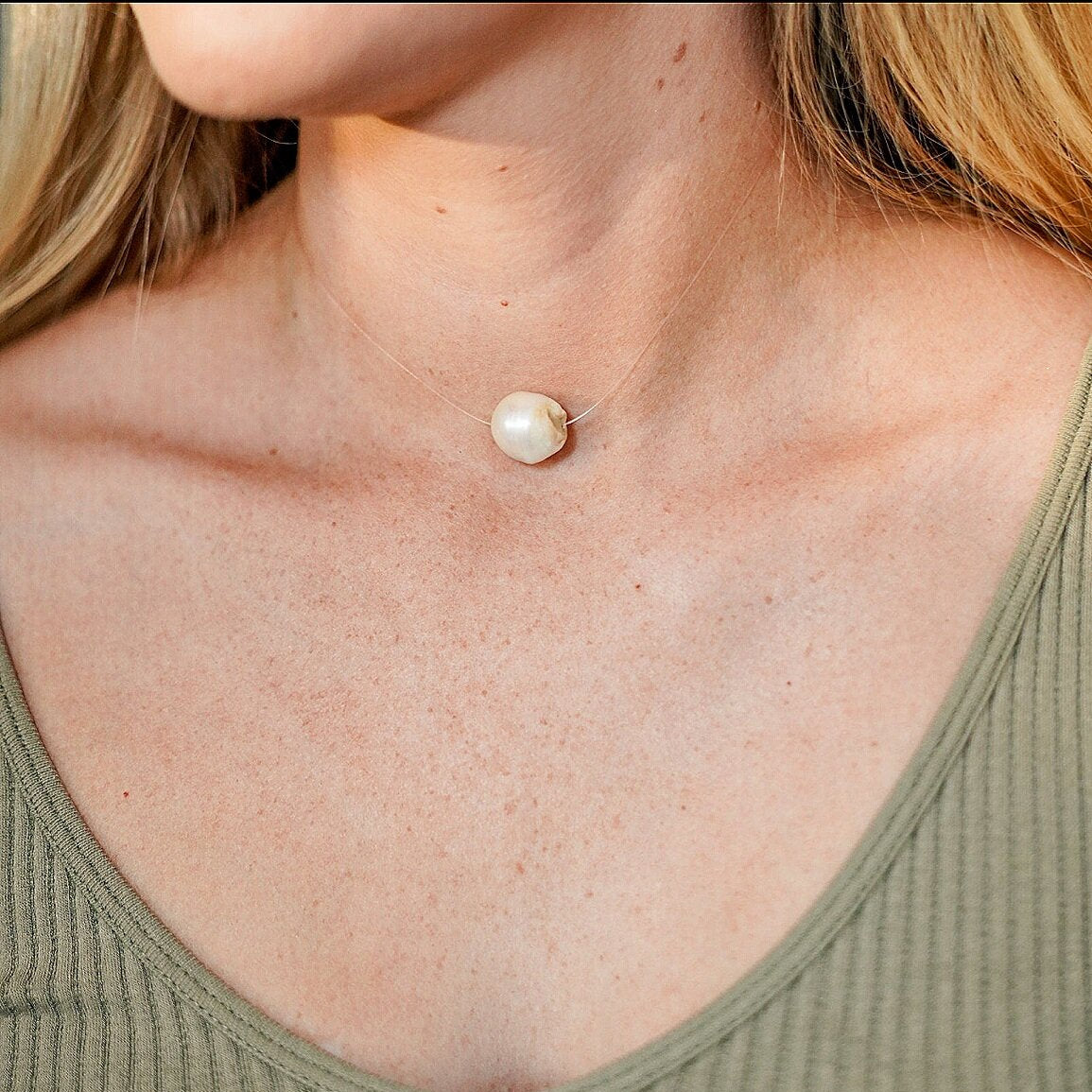Ladyfish Single Floating Freshwater Pearl Necklace