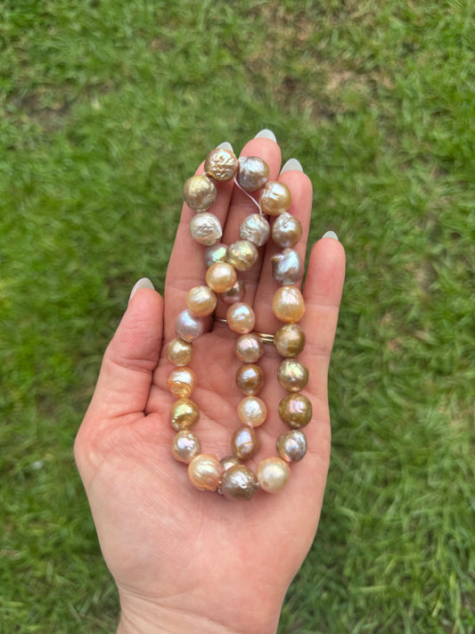Tropez Single Floating Pearl Necklace