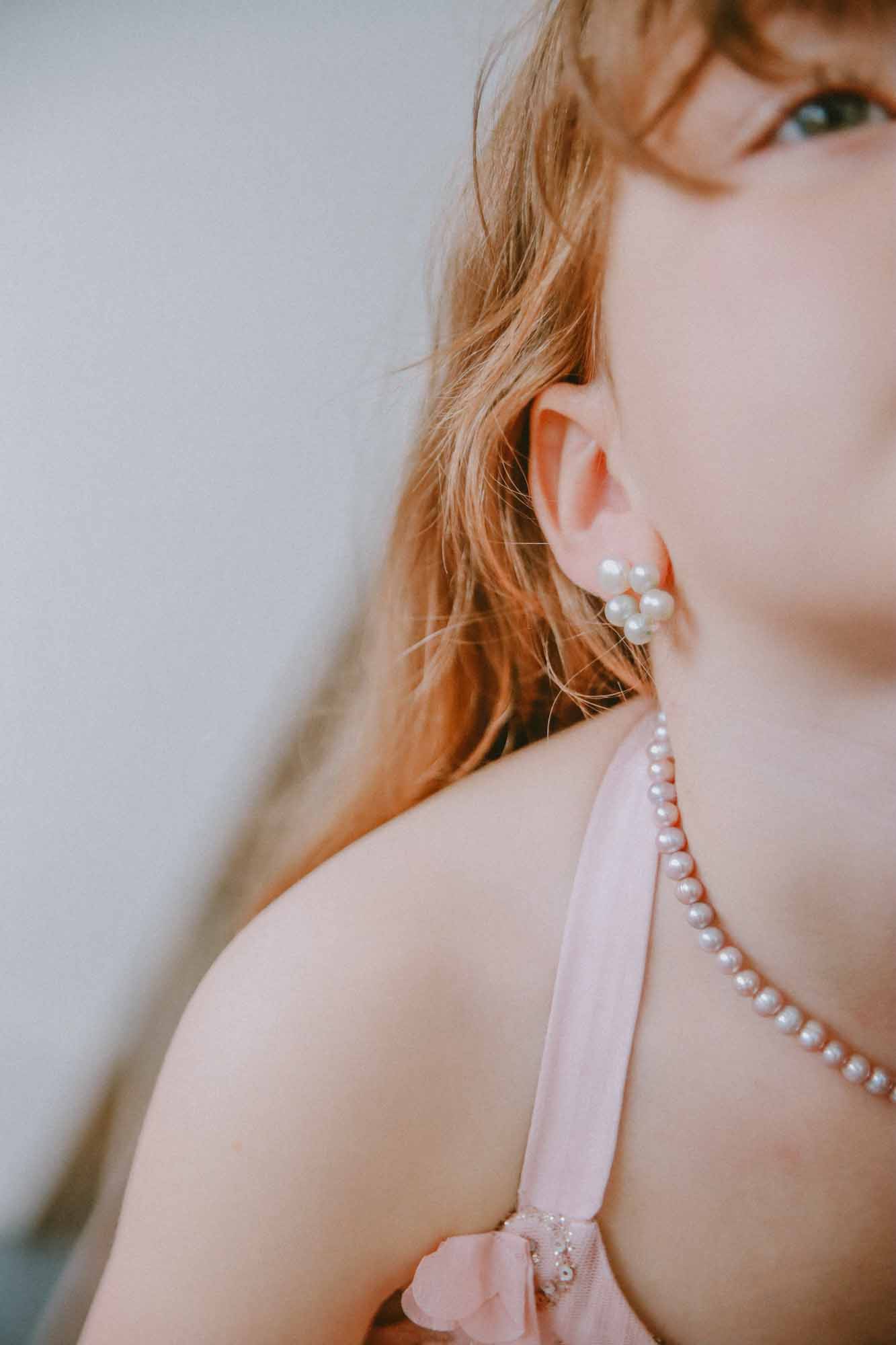 Blue Runner Pearl Earrings