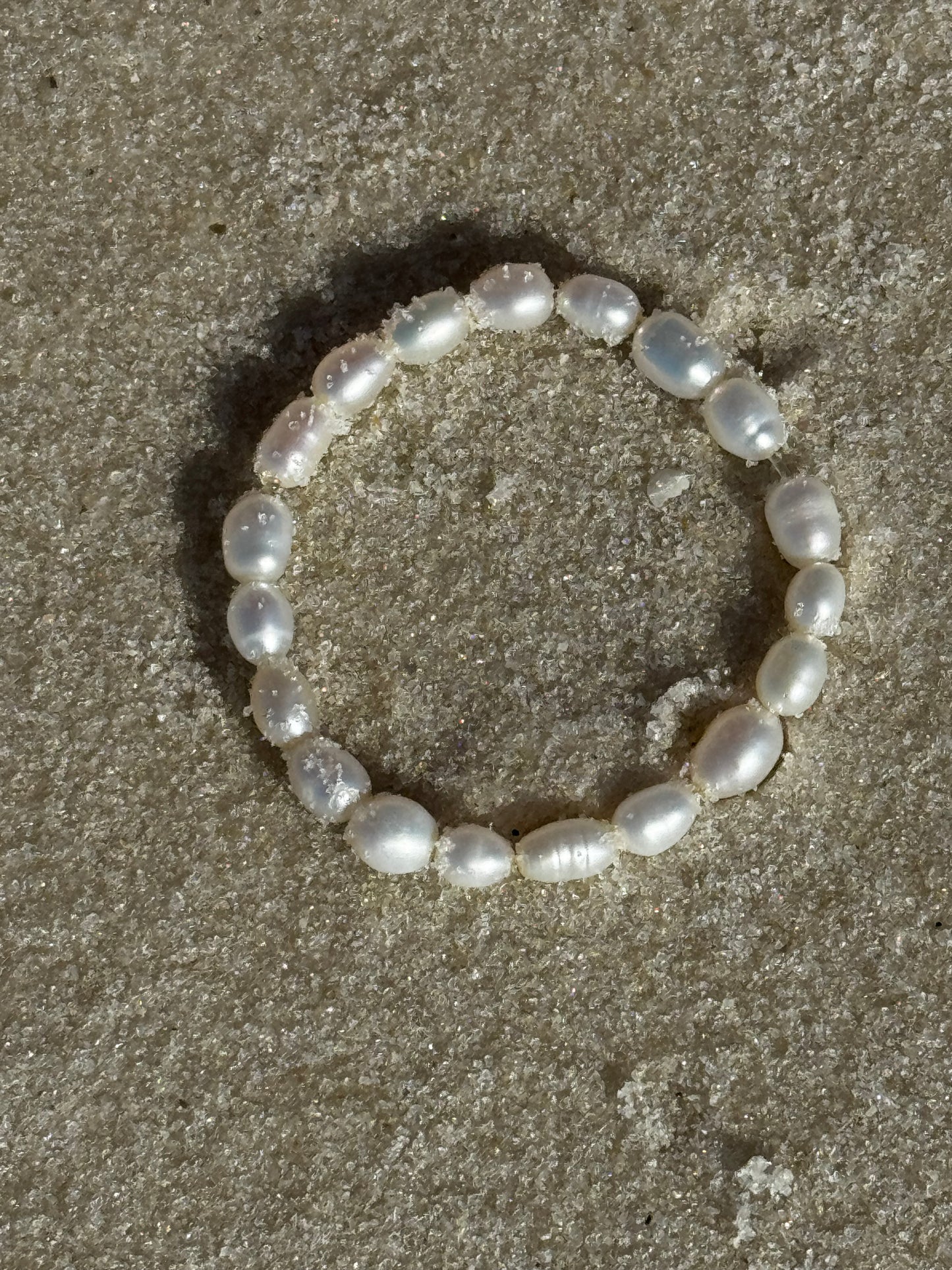 Guppie White Freshwater Pearl Bracelet